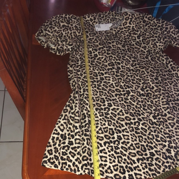 NWT H&M animal print dress w puffed sleeve and collared sz large - Picture 6 of 10